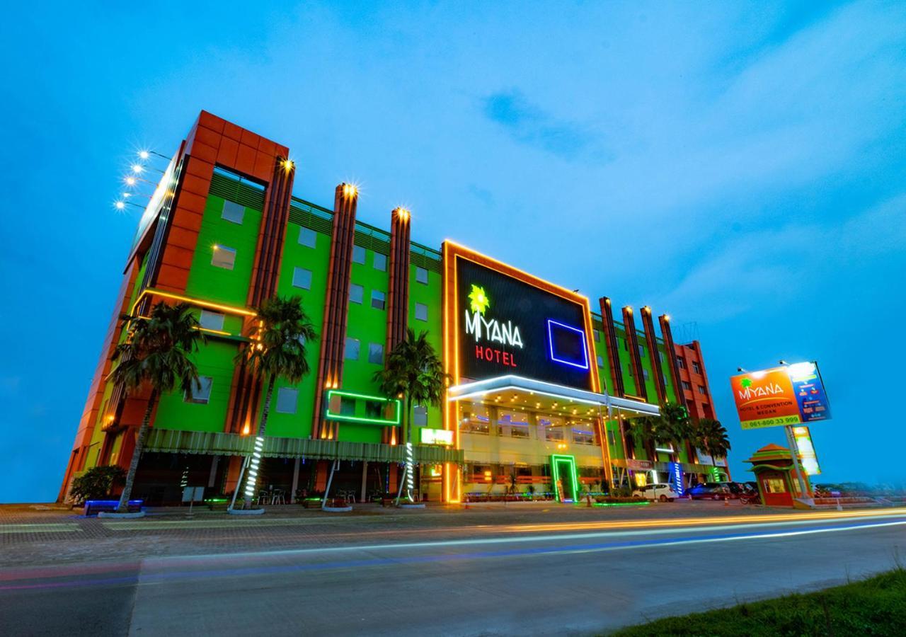 Miyanna Hotel Medan Exterior photo