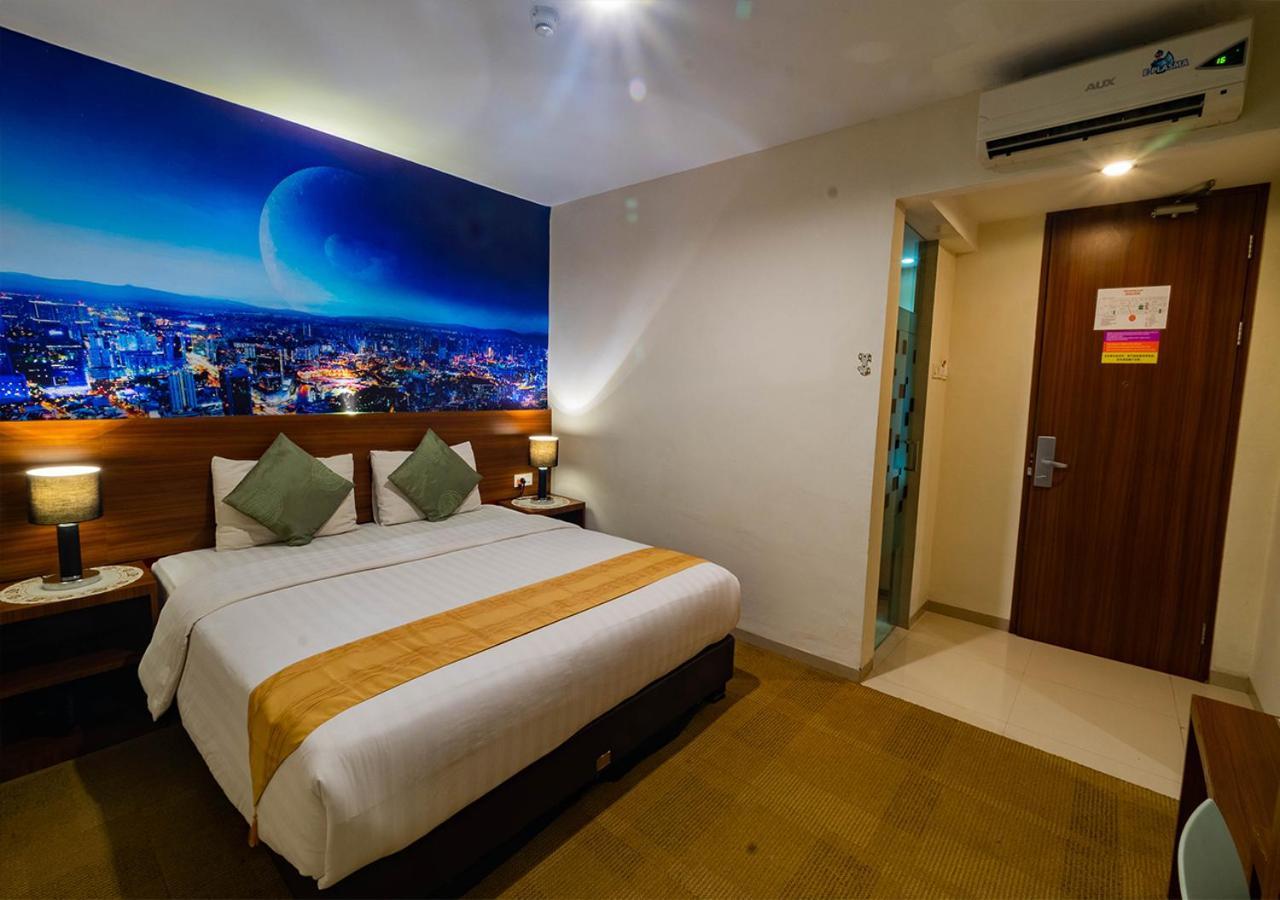 Miyanna Hotel Medan Exterior photo