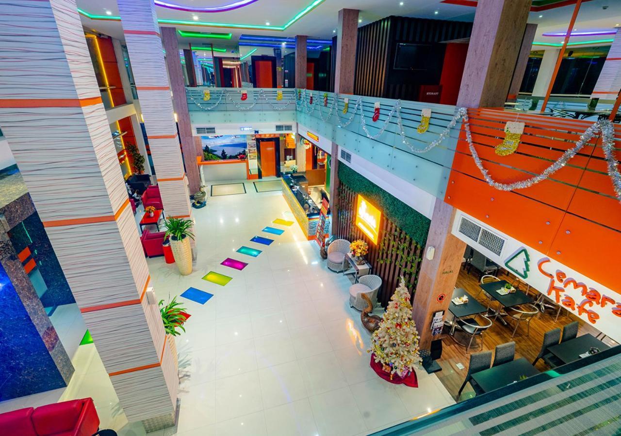 Miyanna Hotel Medan Exterior photo