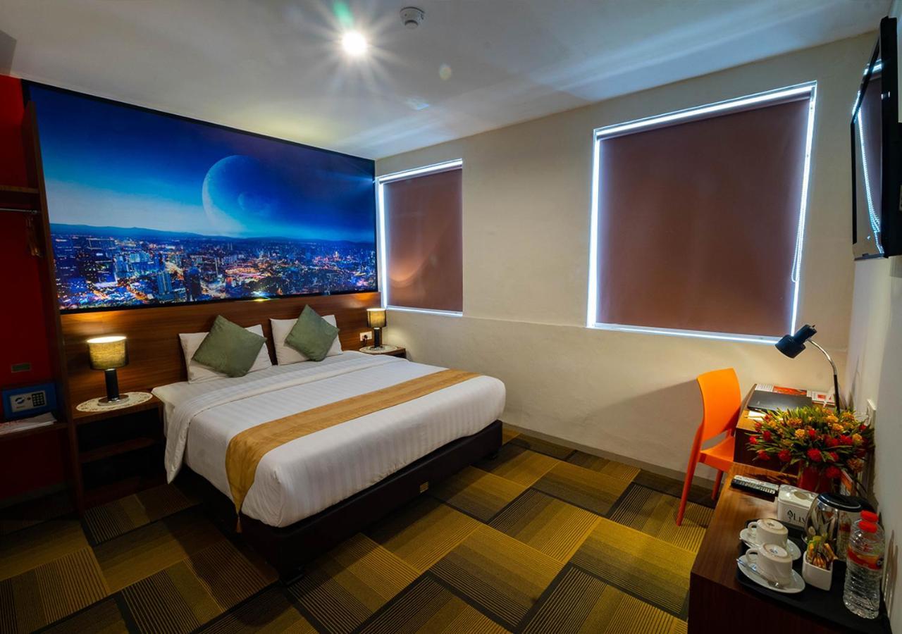 Miyanna Hotel Medan Exterior photo