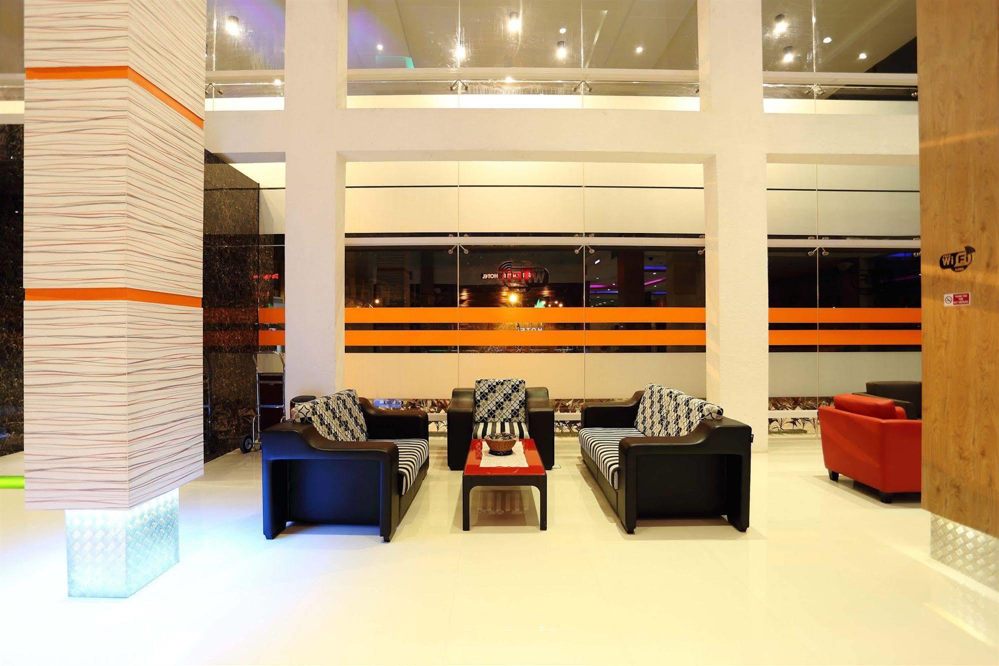 Miyanna Hotel Medan Exterior photo